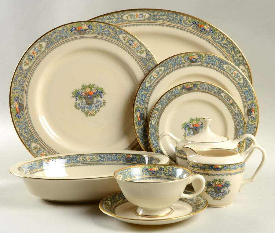 Autumn (Newer, Gold Backstamp) 45 Piece Starter Set by Lenox-1