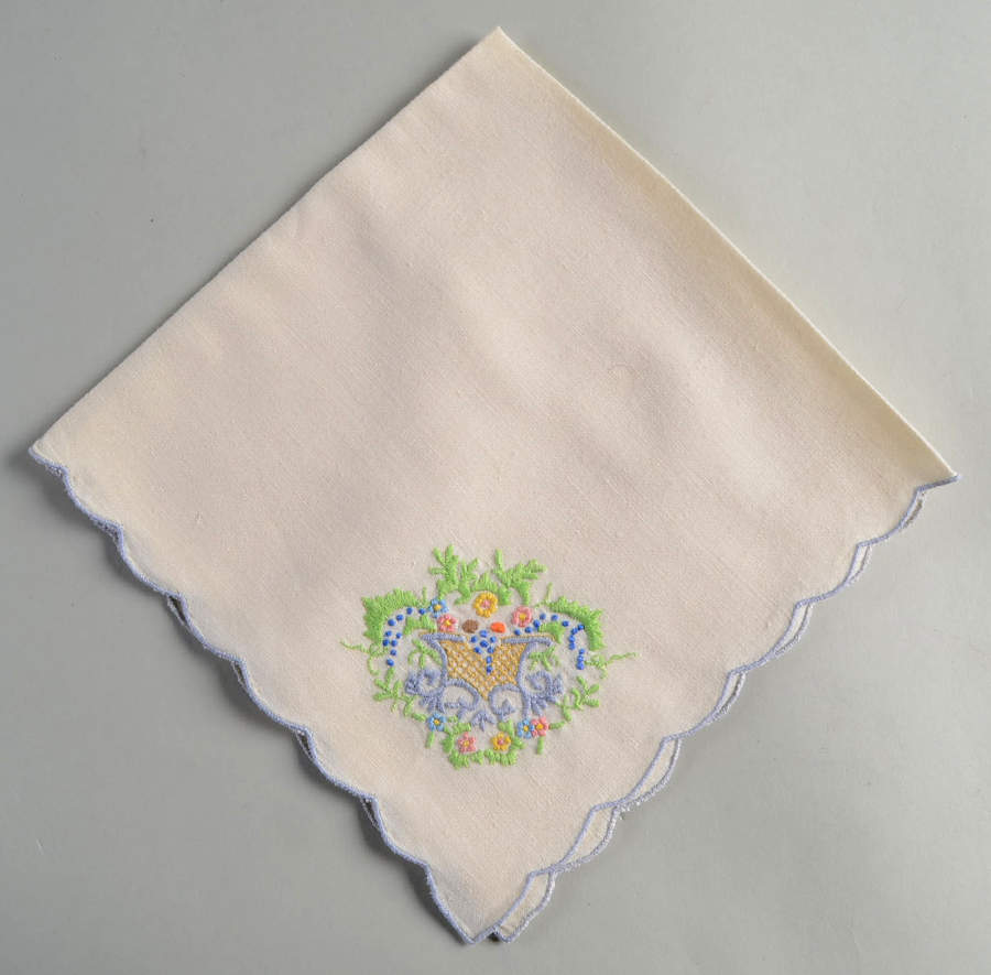 Autumn (Newer, Gold Backstamp) Linen Napkin by Lenox-1