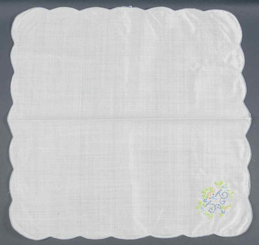 Autumn (Newer, Gold Backstamp) Linen Napkin by Lenox-1