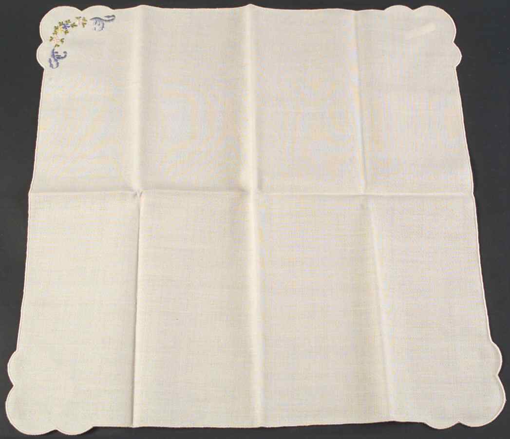 Autumn (Newer, Gold Backstamp) Linen Napkin by Lenox-1