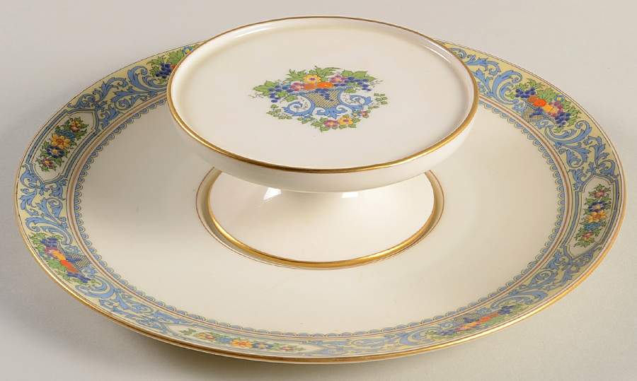 The Autumn (Black Or Green Stamp) Cheese and Cracker Set by Lenox-1