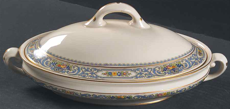 The Autumn (Black Or Green Stamp) Oval Covered Vegetable by Lenox-1