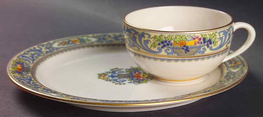 The Autumn (Black Or Green Stamp) Snack Plate & Cup Set by Lenox-1