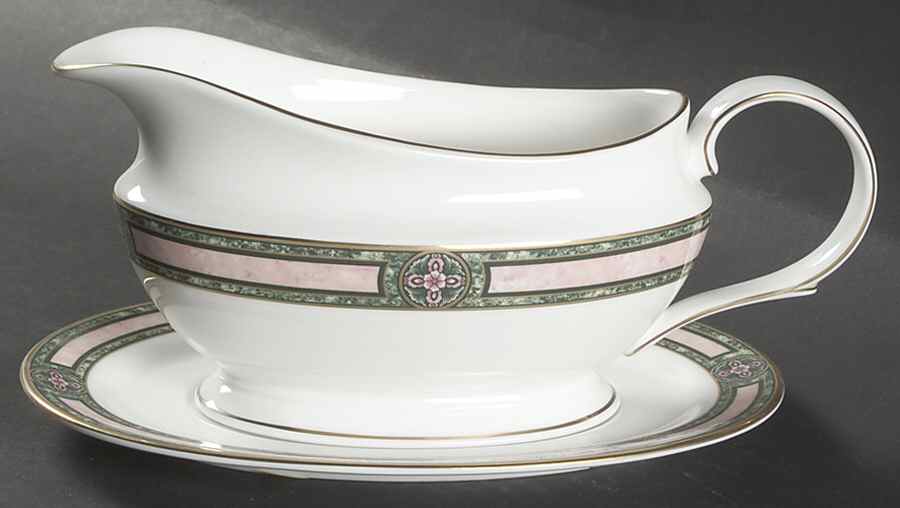 Avanti Gravy Boat & Underplate by Lenox-1