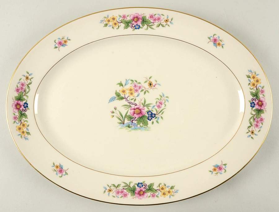 Avon 15" Oval Serving Platter by Lenox-1