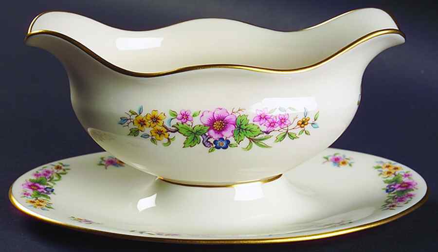 Avon Gravy Boat with Attached Underplate by Lenox-1
