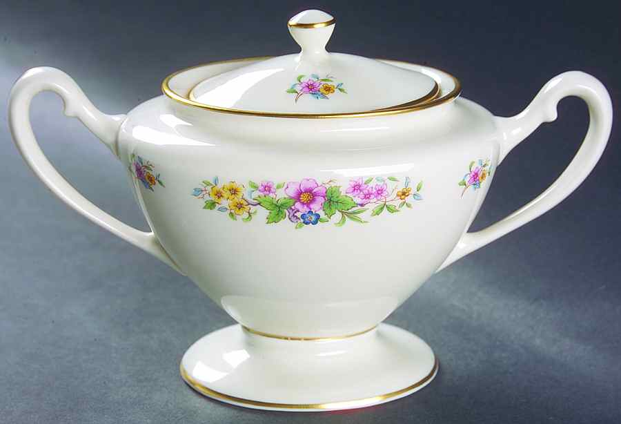 Avon Shape 743 Sugar Bowl & Lid by Lenox-1
