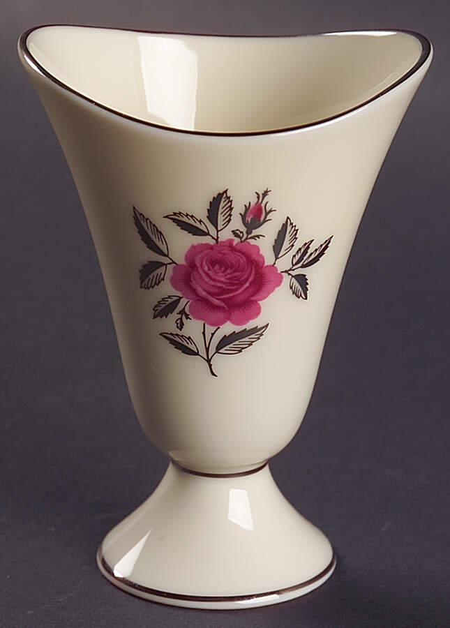 Ballad Cigarette Holder by Lenox-1