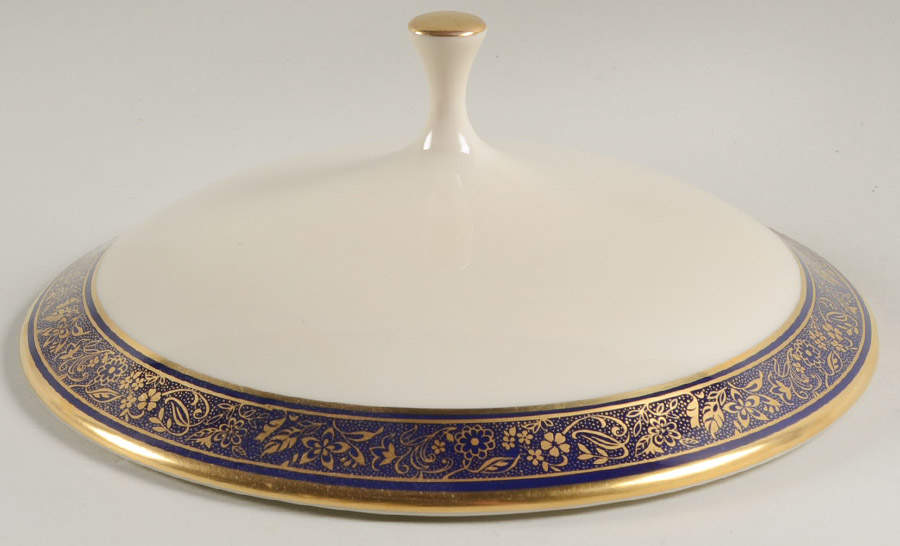 Barclay Lid for Round Vegetable by Lenox-1