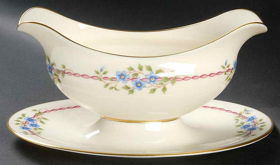 Belvidere Gravy Boat with Attached Underplate by Lenox-1
