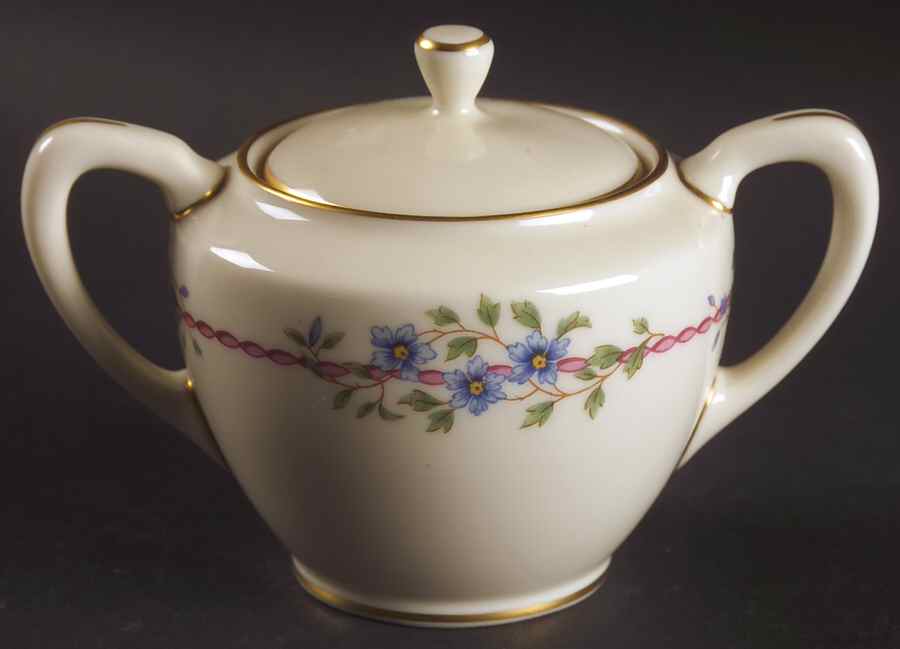 Belvidere Sugar Bowl & Lid by Lenox-1