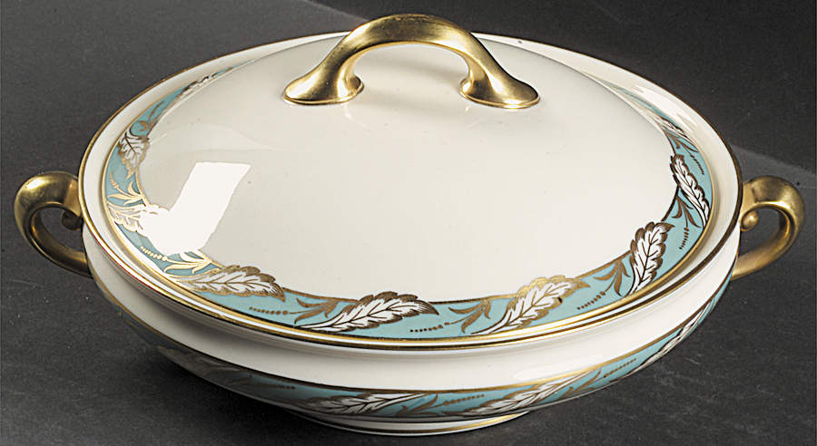 Bellevue Sea Green Round Covered Vegetable by Lenox-1