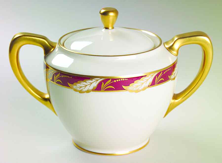 Bellevue Maroon Sugar Bowl & Lid by Lenox-1