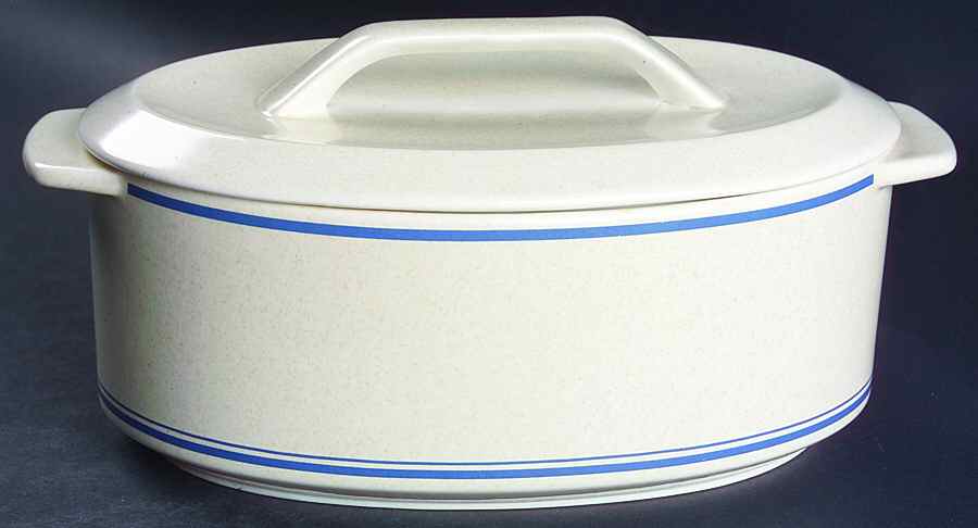 Blue Skies 2.5 Quart Oval Covered Casserole by Lenox-1