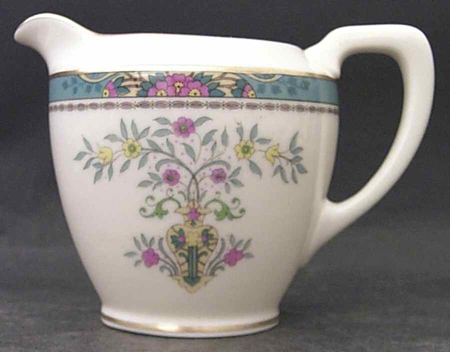 Blue Tree (Gold Trim) Creamer by Lenox-1