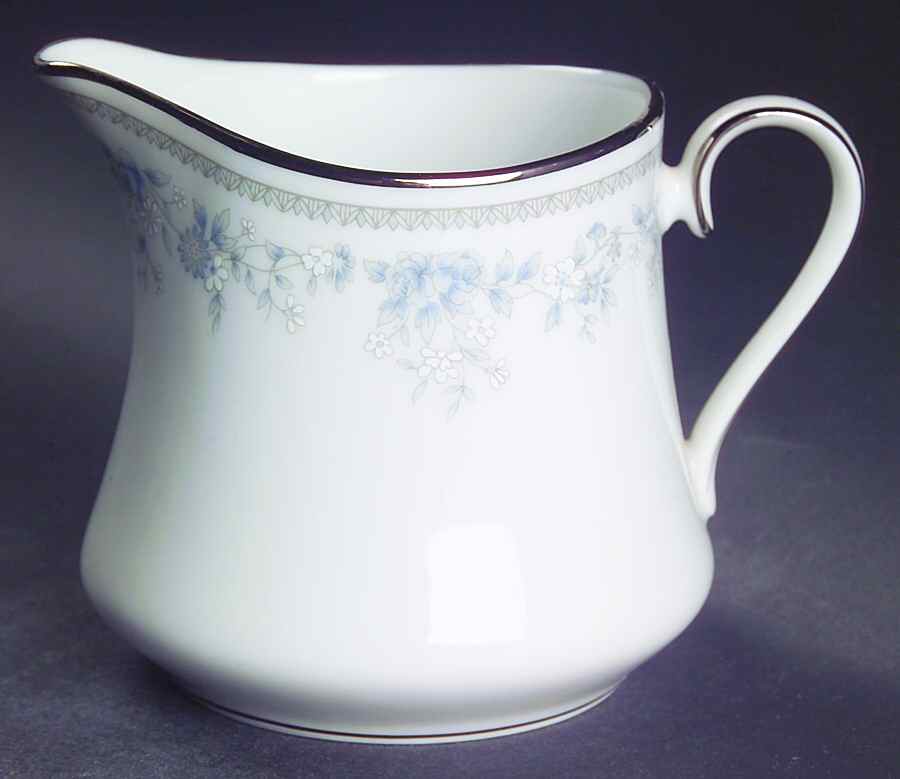 Bluets Creamer by Lenox-1