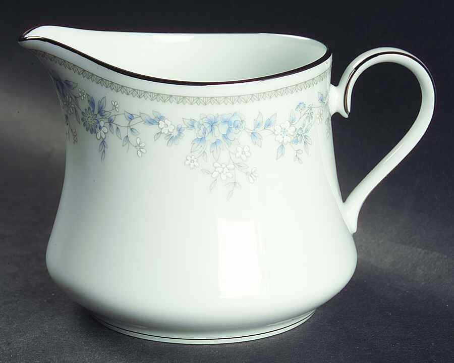 Bluets Gravy Boat by Lenox-1
