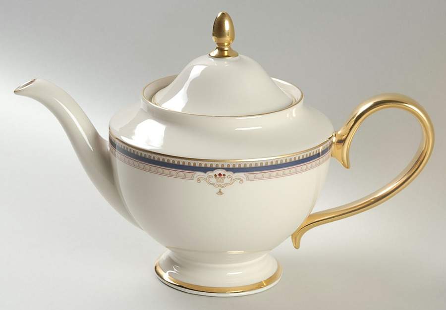 Buchanan Teapot & Lid by Lenox-1
