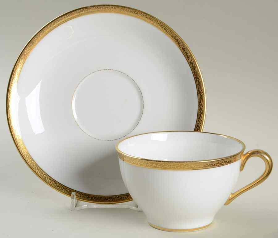 C5 Flat Cup & Saucer Set by Lenox-1