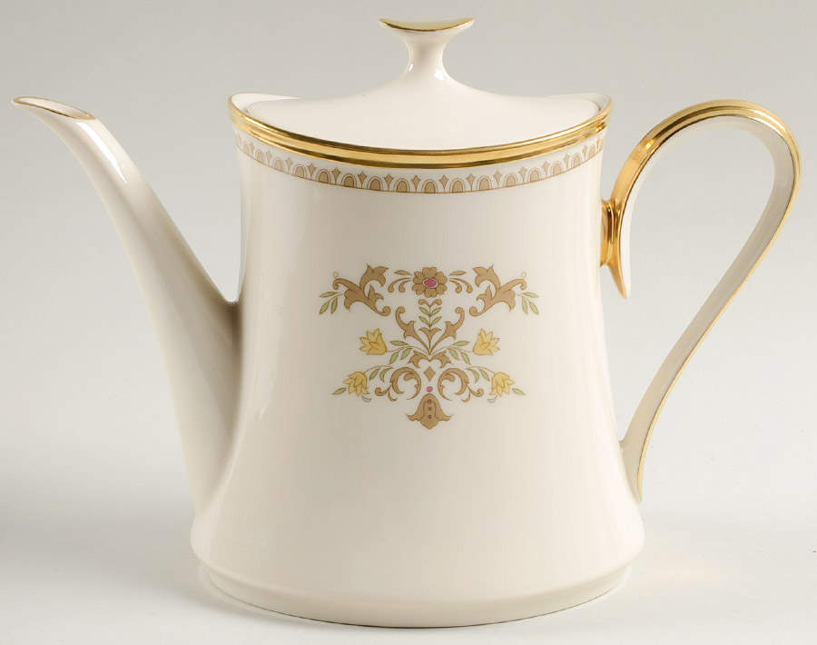 Castle Garden Tea/Coffee Pot & Lid by Lenox-1