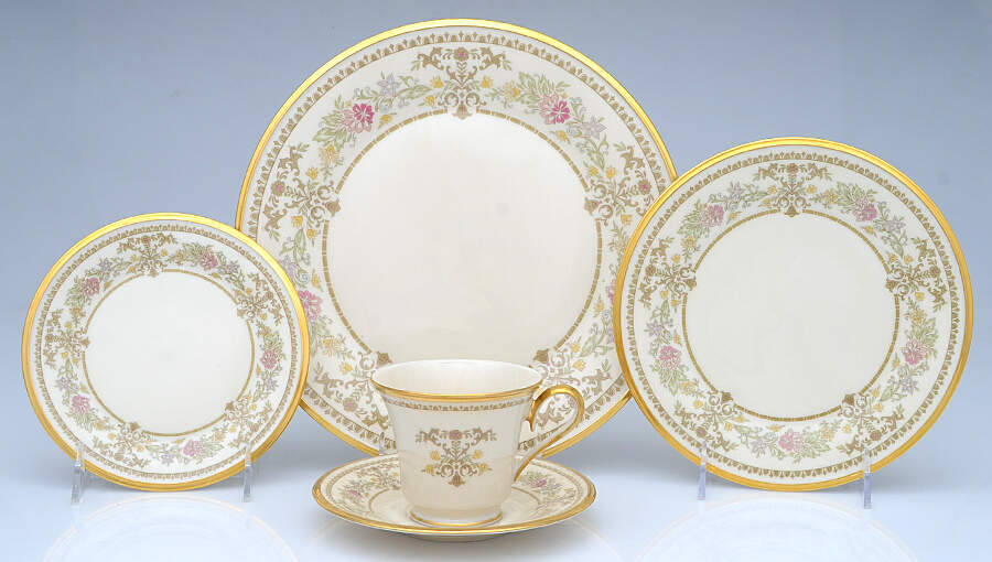 Castle Garden 40 Piece Estate Set by Lenox-1