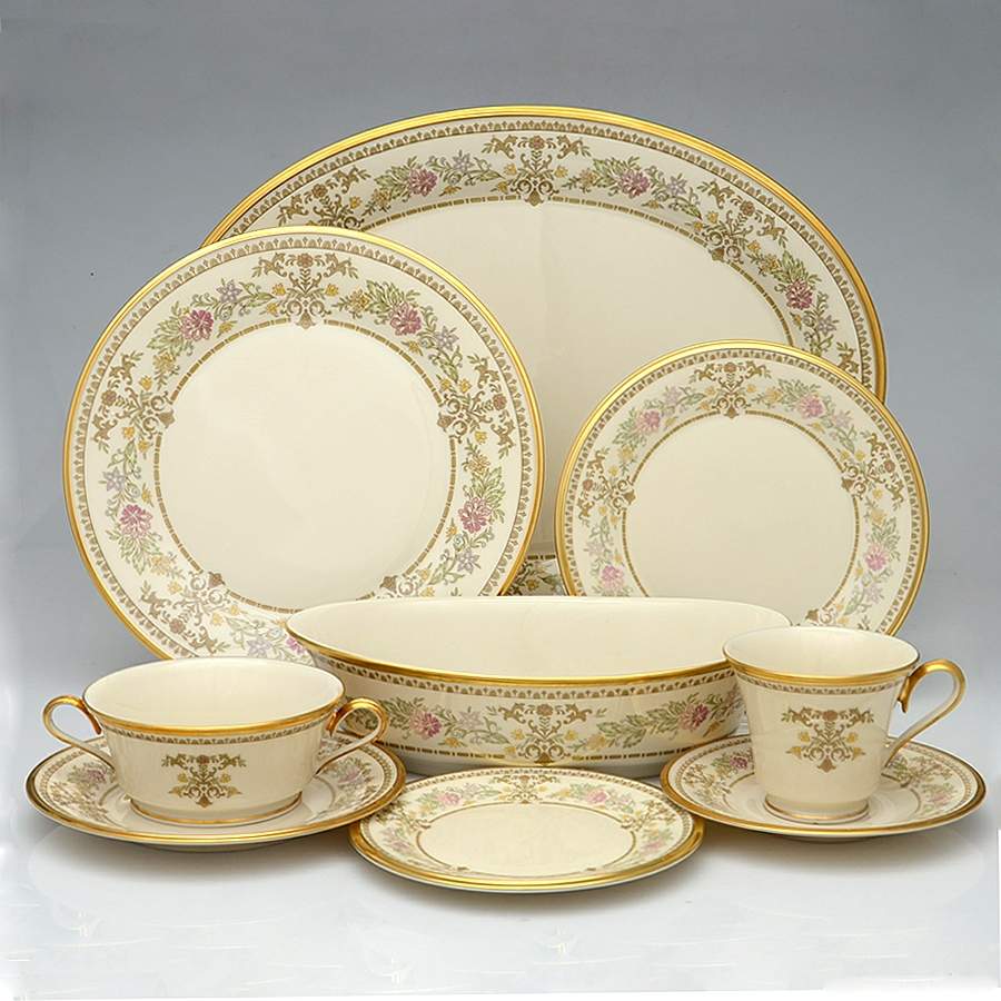 Castle Garden 58 Piece Estate Set by Lenox-1