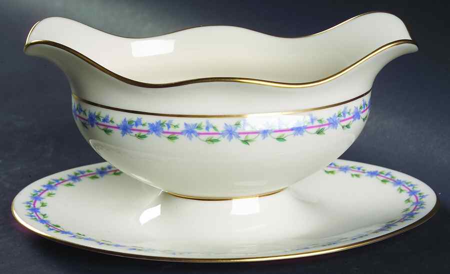 Caprice Gravy Boat with Attached Underplate by Lenox-1