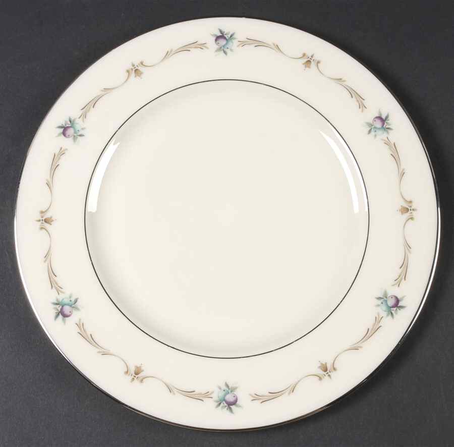 Capri Luncheon Plate by Lenox-1