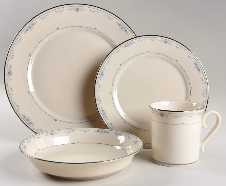 Carolina (Blue Flowers) 32 Piece Estate Set by Lenox-1
