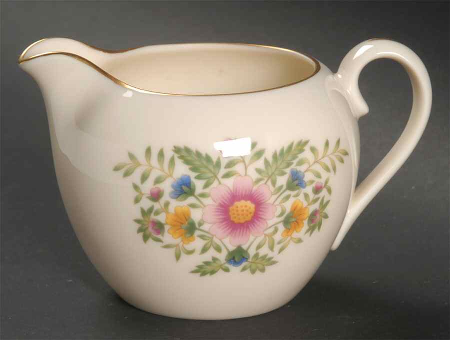 Cascade Creamer by Lenox-1