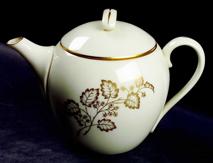 Celeste Teapot & Lid by Lenox-1