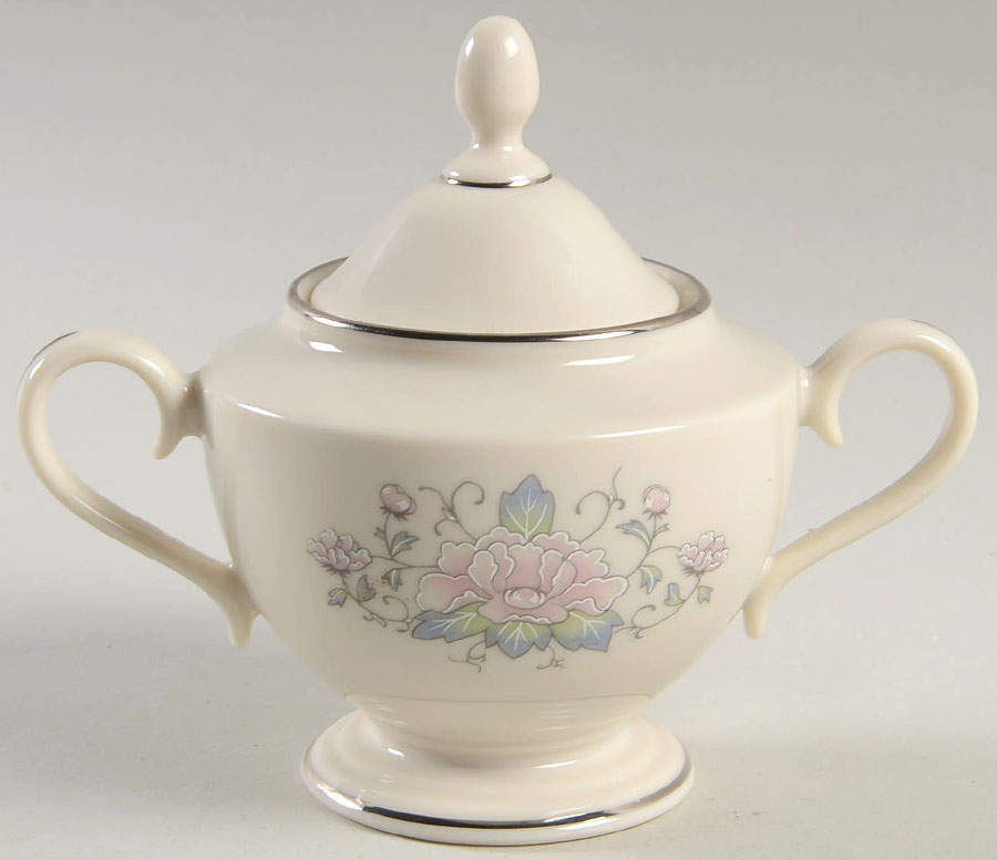 Charleston 1999 Shape Sugar Bowl & Lid by Lenox-1