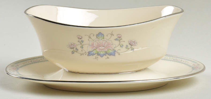 Charleston Gravy Boat with Attached Underplate by Lenox-1