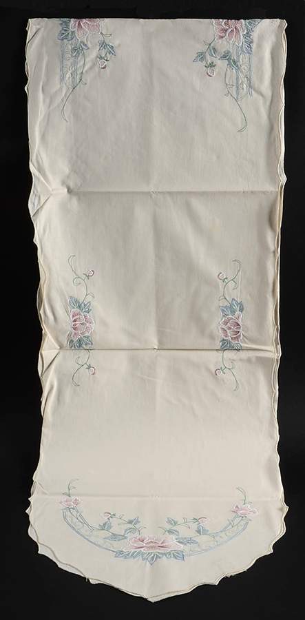 Charleston 13" X 68" Cloth Table Runner by Lenox-1