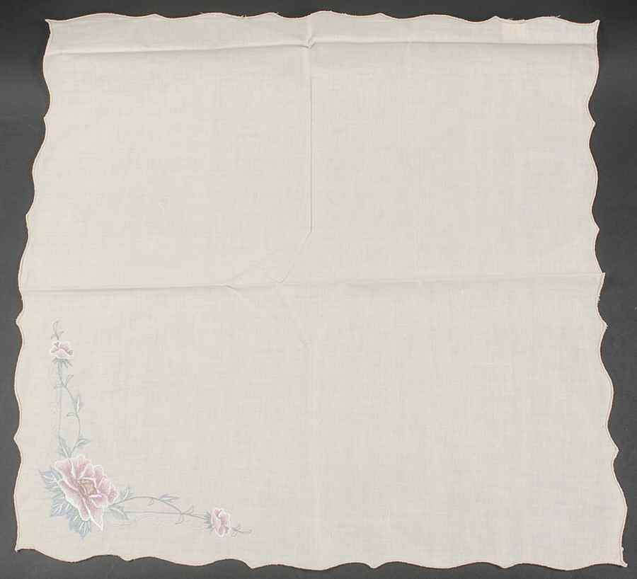 Charleston Linen Napkin by Lenox-1