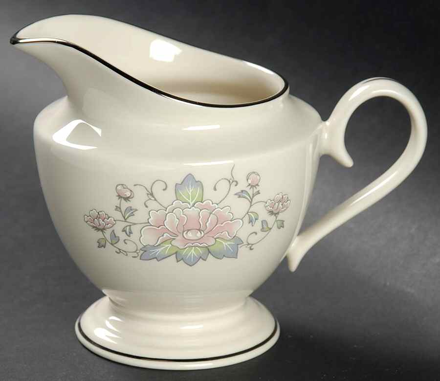 Charleston 1999 Shape Creamer by Lenox-1