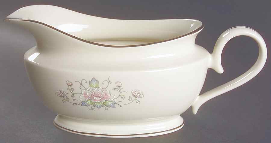 Charleston 1999 Shape Gravy Boat by Lenox-1