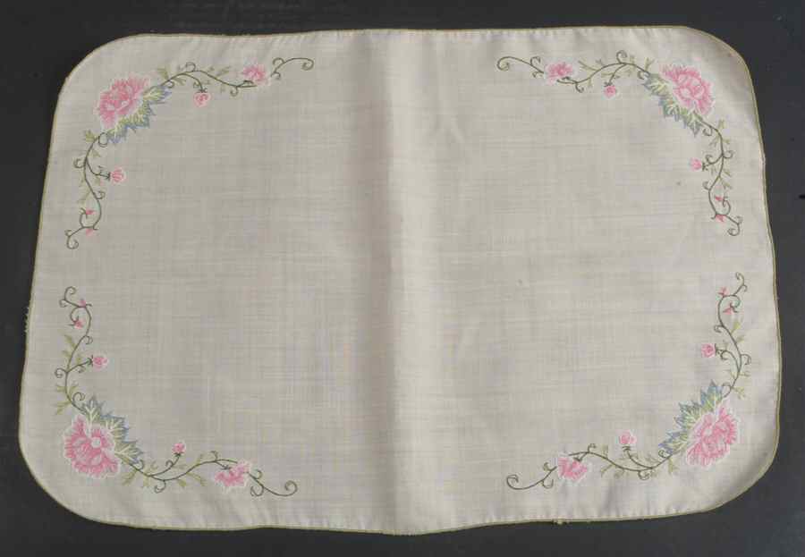 Charleston Linen Placemat by Lenox-1