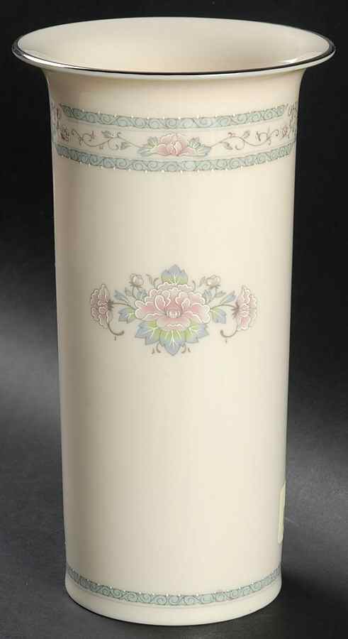 Charleston 8" Vase by Lenox-1