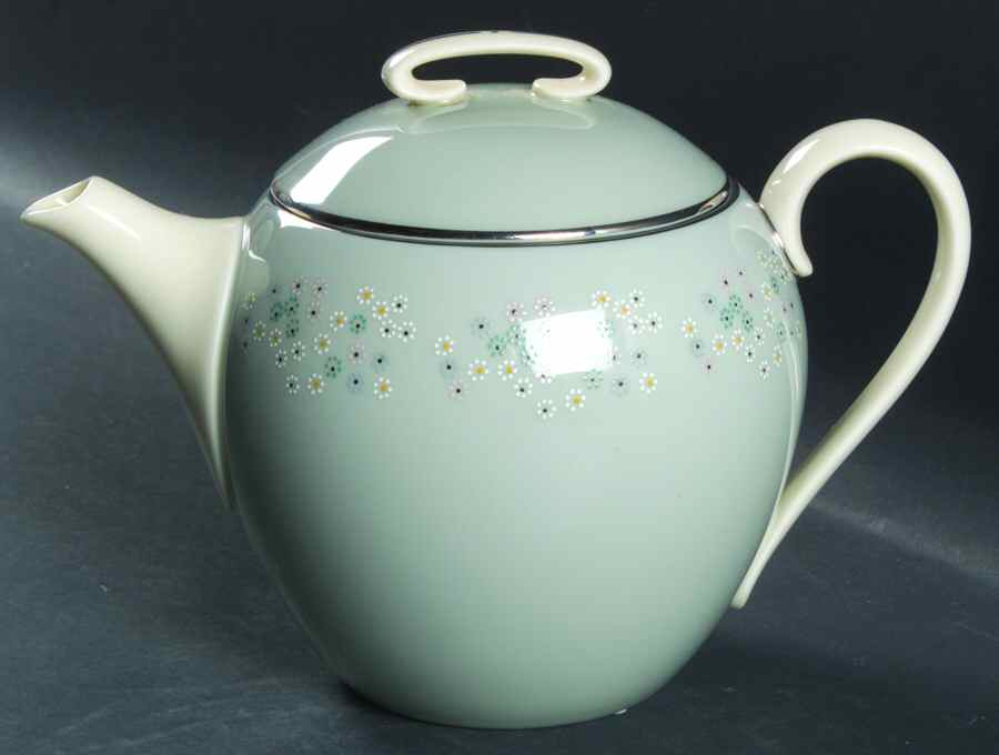 Chalet Teapot & Lid by Lenox-1
