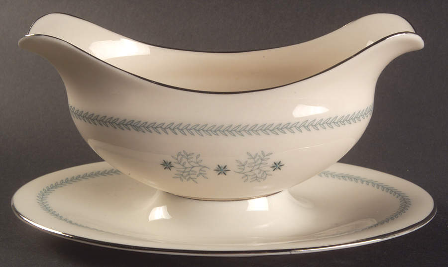 Charmaine Gravy Boat with Attached Underplate by Lenox-1