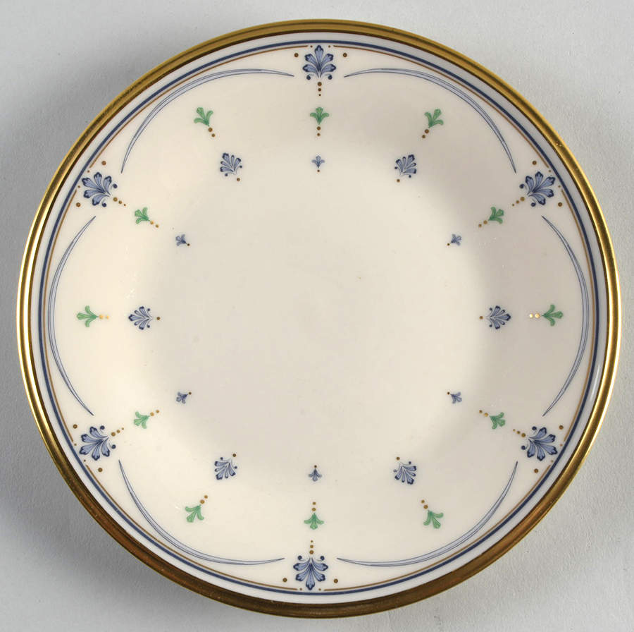 Chateau Dessert Plate/Cream Soup Saucer for Footed Bowl by Lenox-1