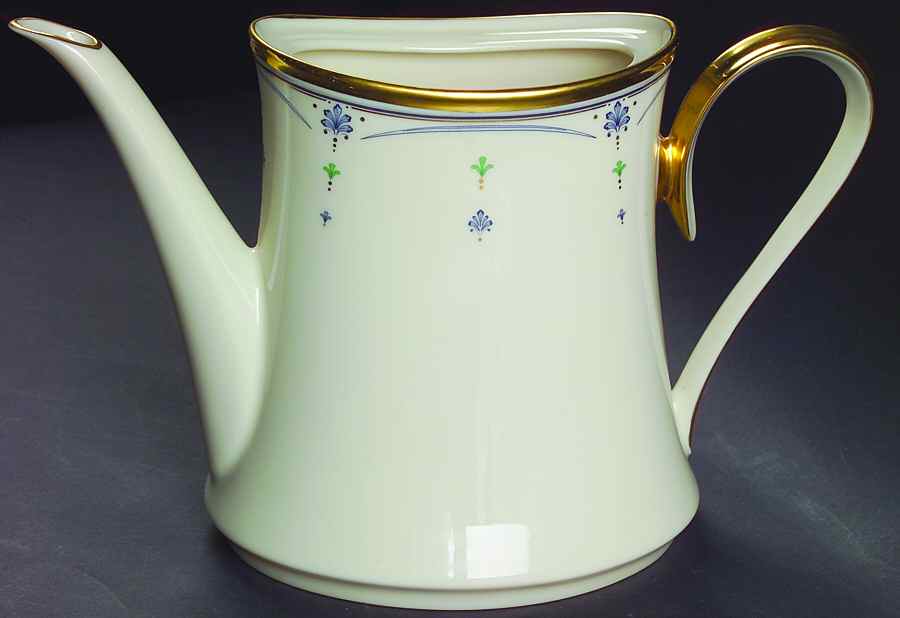 Chateau Tea/Coffee Pot No Lid by Lenox-1