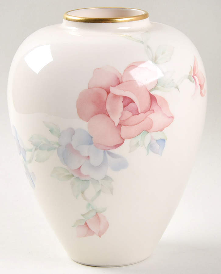 Chatsworth Collection 7" Vase by Lenox-1