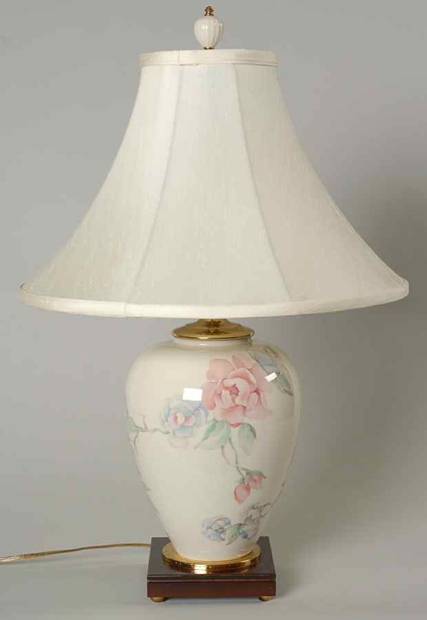 Chatsworth Collection 21" Electric Lamp & Shade by Lenox-1