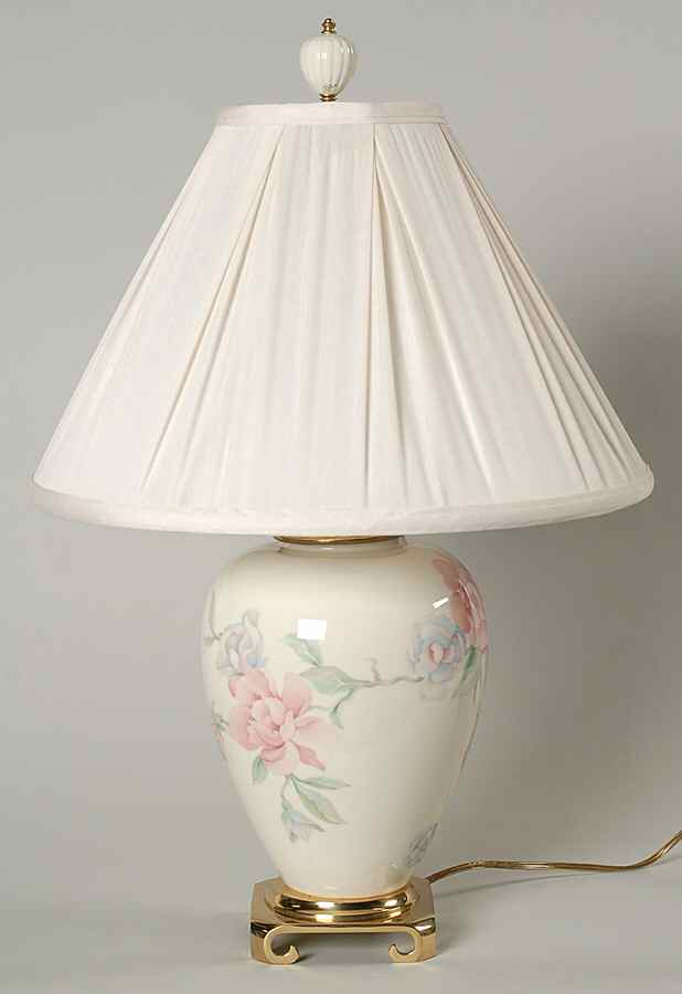 Chatsworth Collection 20" Electric Lamp & Shade by Lenox-1