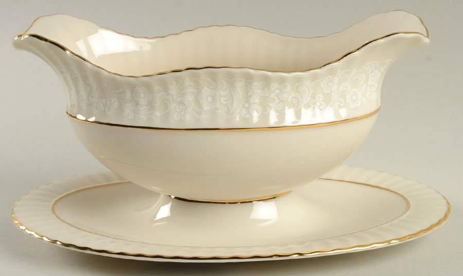 Citation Lace Gravy Boat with Attached Underplate by Lenox-1