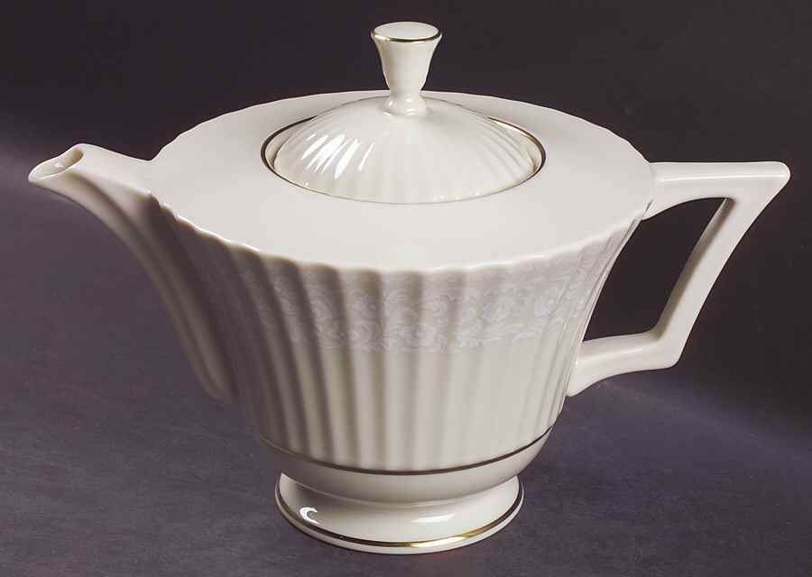 Citation Lace Teapot & Lid by Lenox-1
