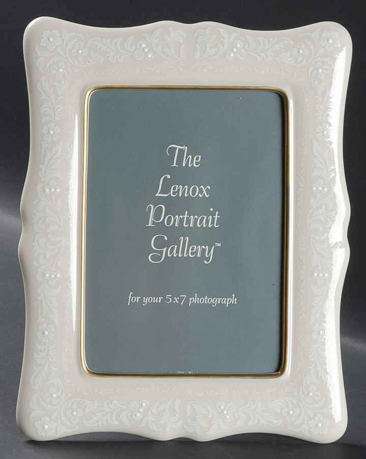 Citation Lace Frame-Holds 5" X 7" by Lenox-1