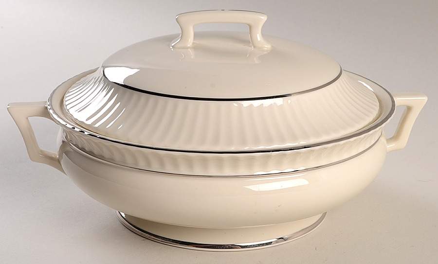 Citation Platinum Round Covered Vegetable by Lenox-1